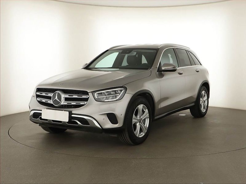 Mercedes-Benz GLC (2020) 200 4MATIC - fotka 2 z 17