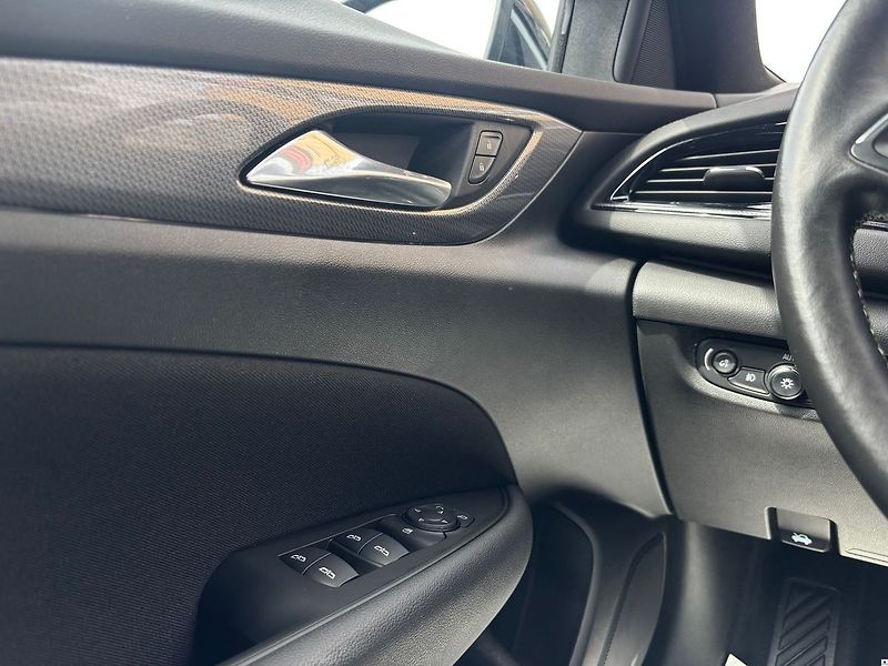 Opel Insignia 1.5CDTi/2021/ULTIM-AT9/ZÁRUKA2 - fotka 38 z 52