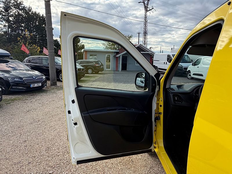 Fiat Dobló 1.6MJT 77kW*CZ*DPH*TOP SERVIS - fotka 9 z 22