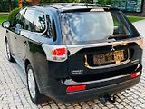 Mitsubishi Outlander 2.0i 1.MAJITEL KAMERA TAŽNÉ - náhled 15