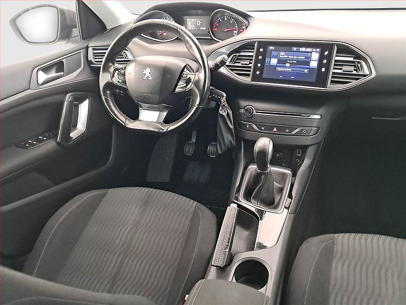 Peugeot 308 (2013) 1.6 HDi, Navi, Tempomat - fotka 7 z 15