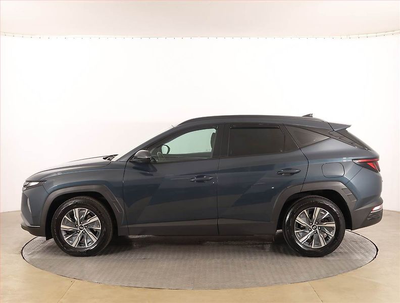 Hyundai Tucson (2021) Family 1.6 T-GDI - fotka 3 z 17