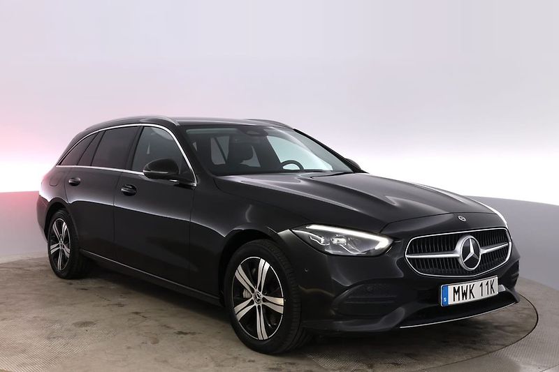 Mercedes-Benz Třídy C 300e Avantgarde Kamera Tažné - fotka 2 z 30