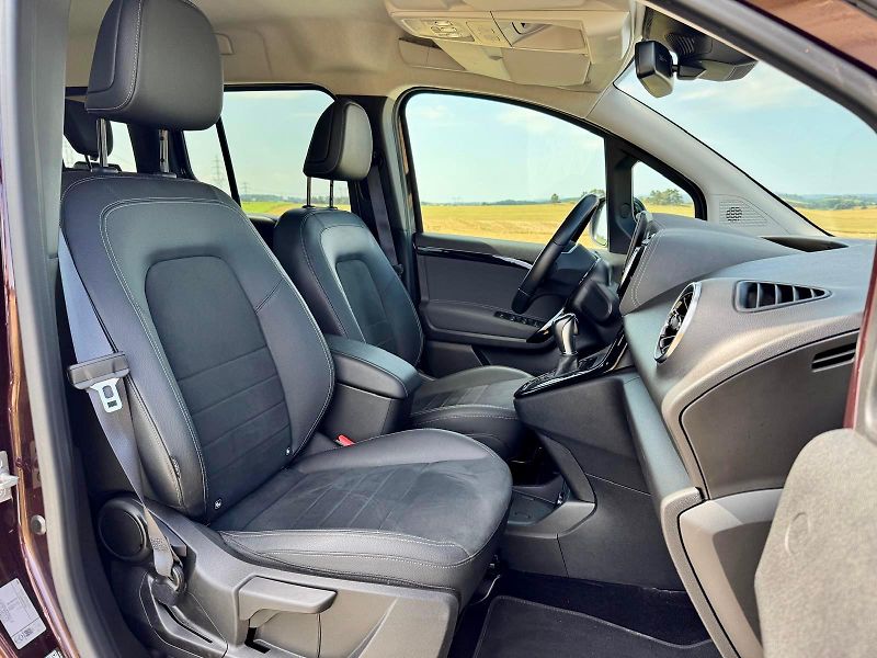 Mercedes-Benz Ostatní (2023) EQT, 45kWh,SoH 98%,Plná výbava - fotka 12 z 18