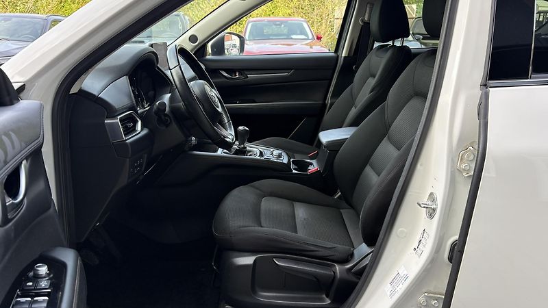 Mazda CX-5 2.0i AWD Revolution 6MT - fotka 12 z 14