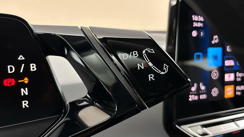 Volkswagen ID.3 58 kWh AUT Pro Performance - fotka 22 z 28