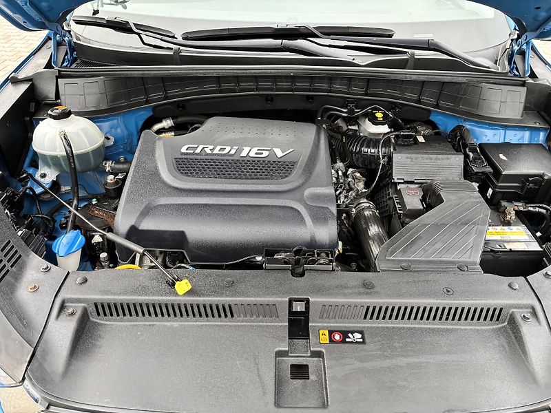 Hyundai Tucson 4x4, STYLE,TAŽNÉ,1.MAJITEL - fotka 27 z 28
