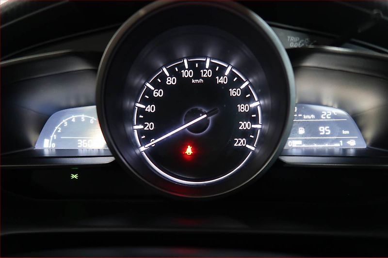 Mazda CX-3 (2018) 2.0 Skyactiv-G, Navi, Tempomat - fotka 11 z 16