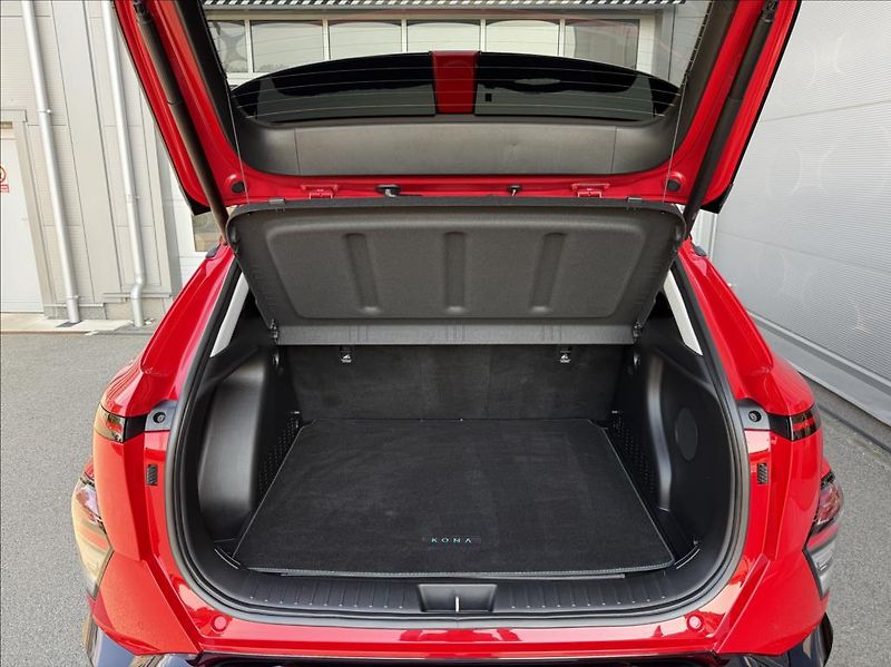Hyundai Kona Power 65kWh  Style Premium - fotka 23 z 29