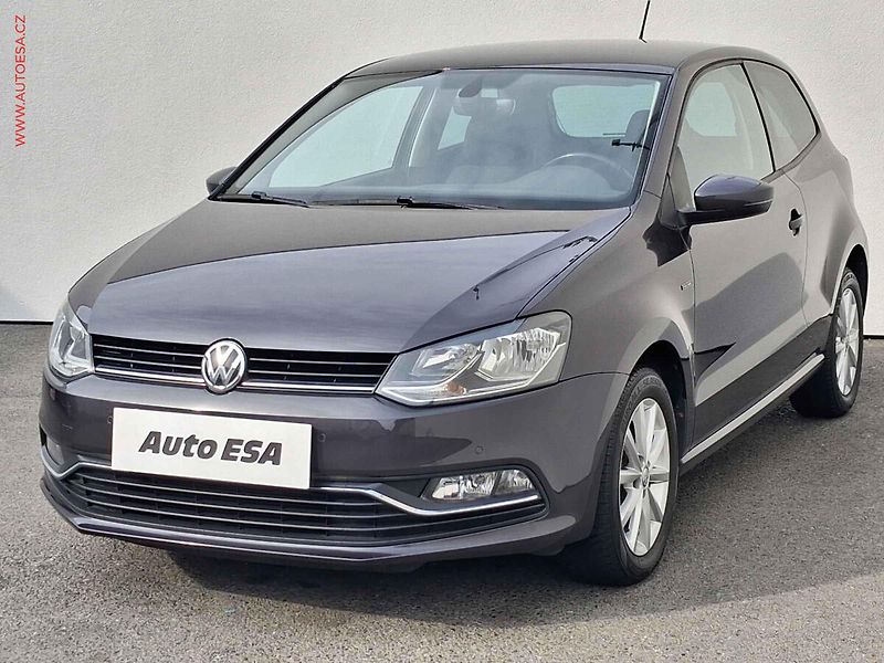 Volkswagen Polo (2015) 1.4 TDi, Lounge - fotka 3 z 18
