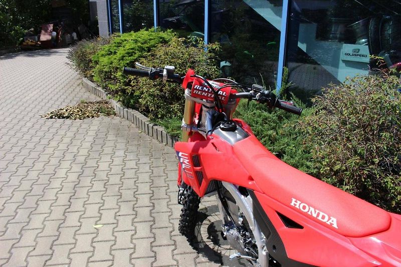 Honda CRF 450 R (2026) 2026 SKLADEM NYNÍ AKCE - fotka 5 z 8