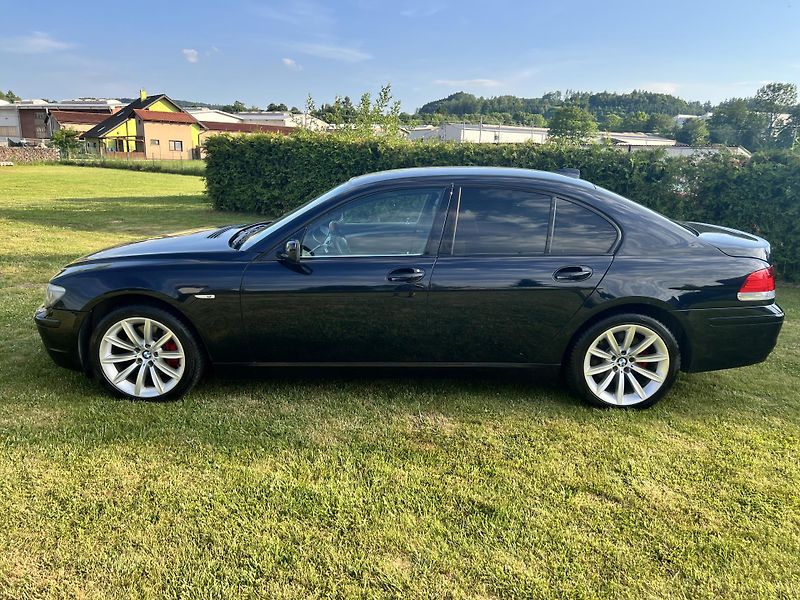 BMW Řada 7 3.0 170KW,MAX VÝBAVA,T.Z - fotka 4 z 46