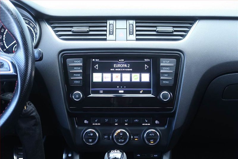 Škoda Octavia (2015) RS 2.0 TDI, Automat - fotka 12 z 22
