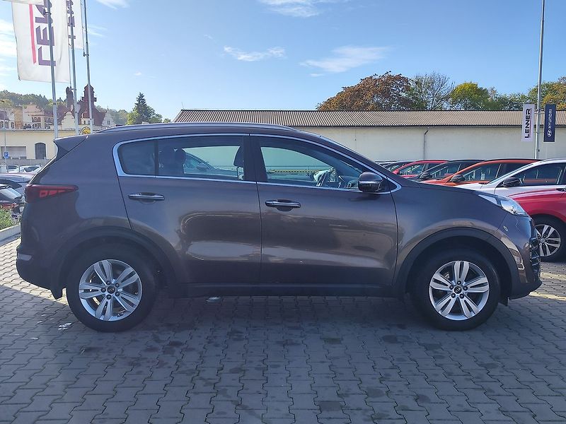 Kia Sportage 1.6 GDI/97kW Exclusive - fotka 4 z 33