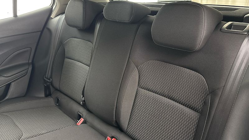 Škoda Fabia 1.0 TSI Style - fotka 16 z 23