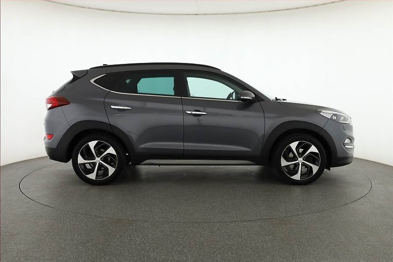 Hyundai Tucson (2016) 1.6 T-GDI, Serv.kniha, Kůže - fotka 6 z 18