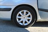 Peugeot 807 2,2 HDi  1.maj., ČR, TAŽNÉ - náhled 22