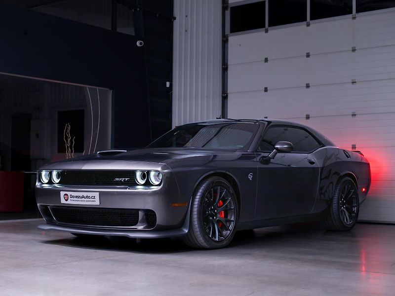 Dodge Challenger SRT HELLCAT 6.2 V8 | 527 kW  - fotka 2 z 56