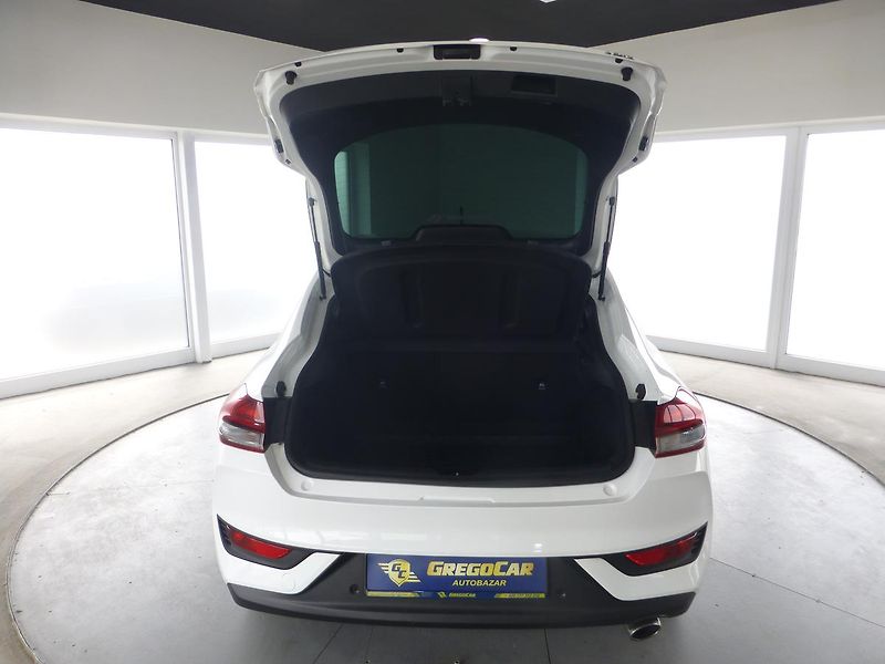 Hyundai i30 (2018) 1,0-88KW**NEW ČR**FASTBACK - fotka 23 z 25