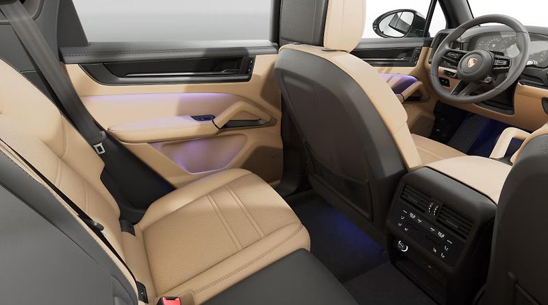 Porsche Cayenne (2026) Black Edition - fotka 14 z 14
