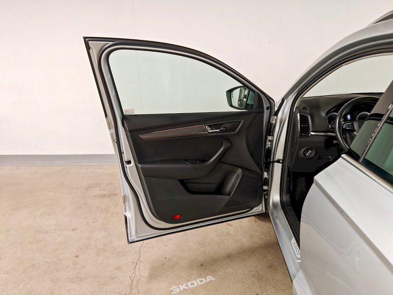 Škoda Karoq (2018) 2.0 TDI 110 kW DSG 4x4 Style P - fotka 20 z 29