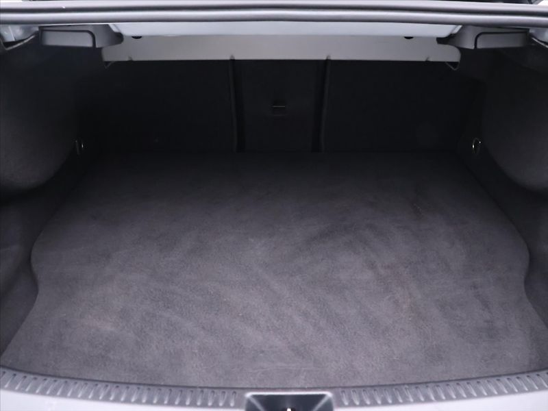 Mercedes-Benz Třídy A 1,3 A 250 e DCT 118kW CZ - fotka 10 z 34