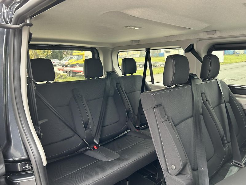 Renault Trafic (2025) COMBI L2H1 170k AT9 RED 8 MÍST - fotka 27 z 32