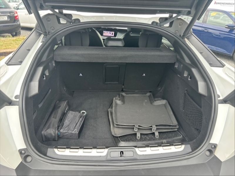 Peugeot 408 1,2 PT GT AT - fotka 6 z 11