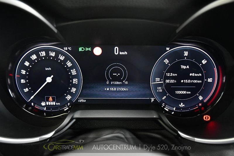 Alfa Romeo Stelvio 2.2 Diesel 16V 154kW ZADÁNO - fotka 31 z 54