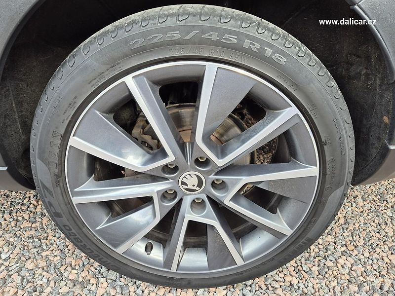 Škoda Octavia (2018) 2.0TDi 110KW FullLed SCOUT - fotka 51 z 53