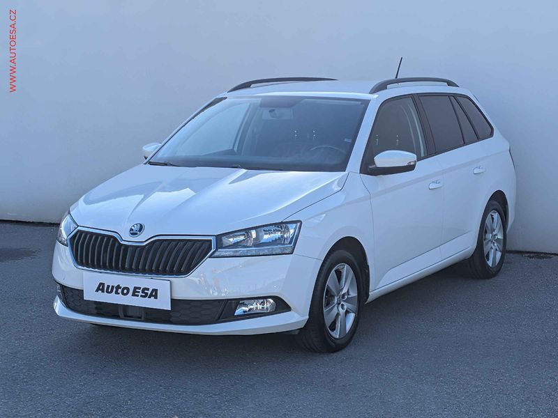Škoda Fabia (2020) 1.0 TSI, ČR, AC, temp - fotka 3 z 15