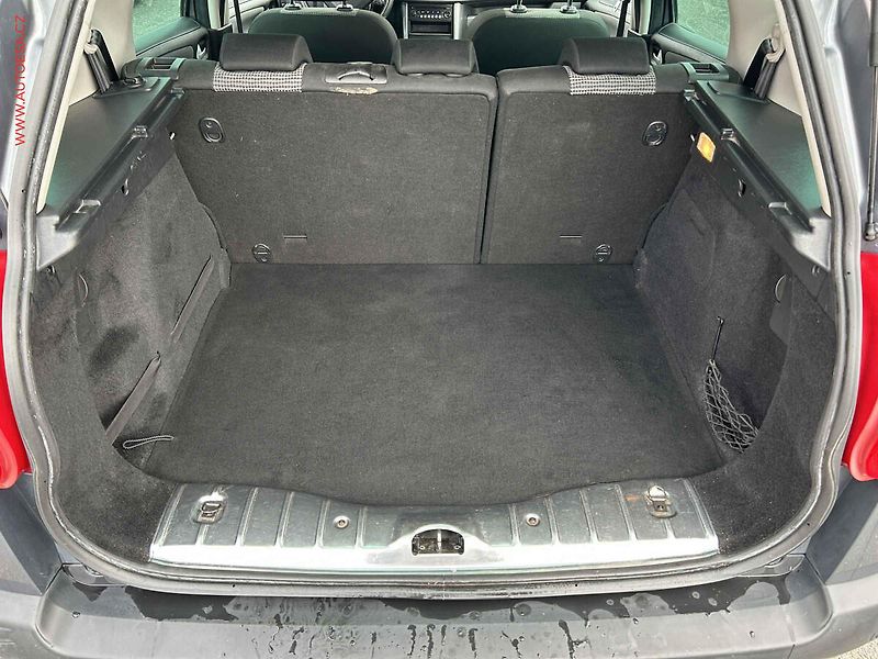 Peugeot 207 (2010) 1.4 16V, 1.maj,ČR, AC, park - fotka 7 z 15