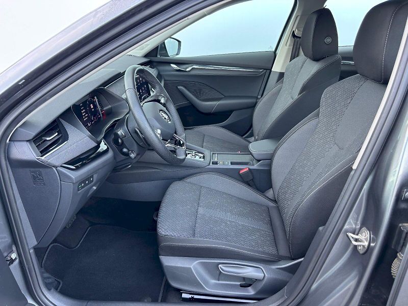 Škoda Octavia (2023) 1.5 TSI 110kW DSG Style Plus - fotka 5 z 35