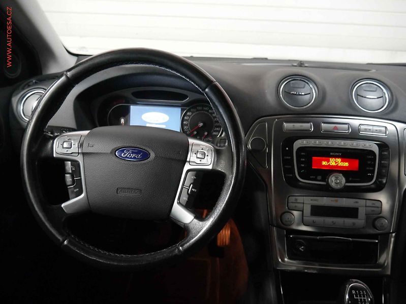 Ford Mondeo (2009) 2.0TDCi, ČR, AC, temp - fotka 11 z 19