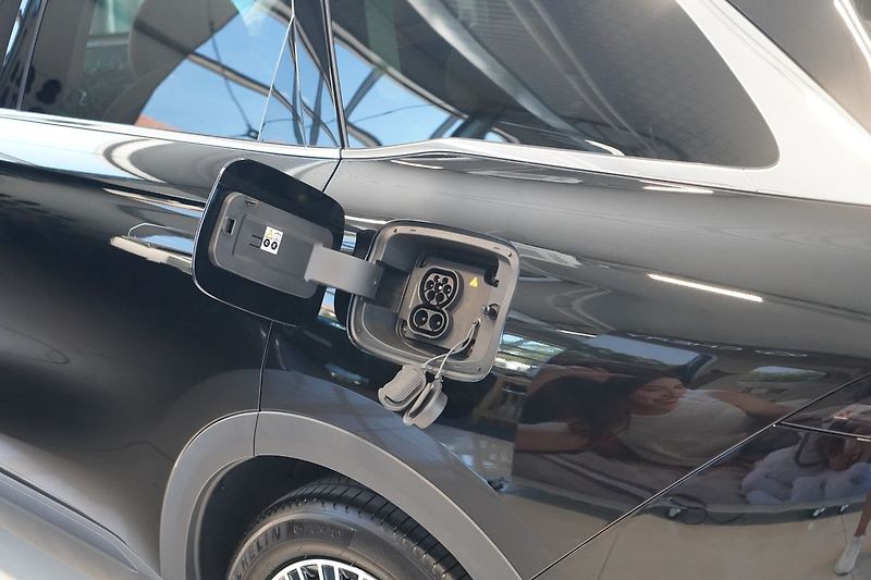 Chery Ostatní (2026) UNIQUE 1.5 TGDI PHEV - fotka 6 z 59