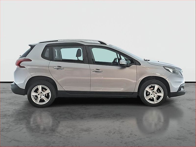 Peugeot 2008 (2017) 1.6 BlueHDi, ČR,1.maj - fotka 6 z 18