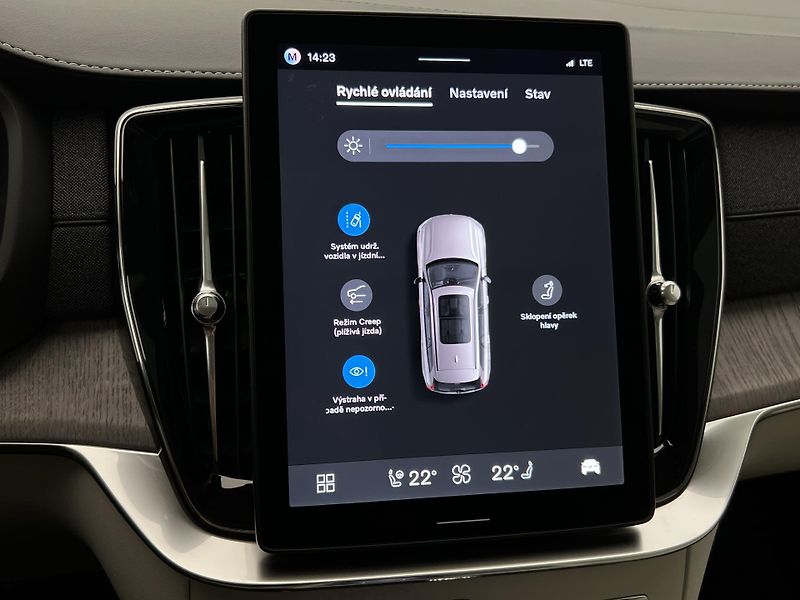 Volvo XC90 (2026) T8 AWD RECHARGE ULTRA DARK - fotka 39 z 46