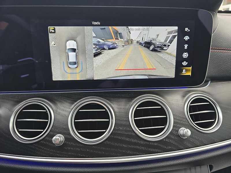 Mercedes-Benz Třídy E E53 AMG 4MATIC+ 360°CAM PANOR. - fotka 25 z 65