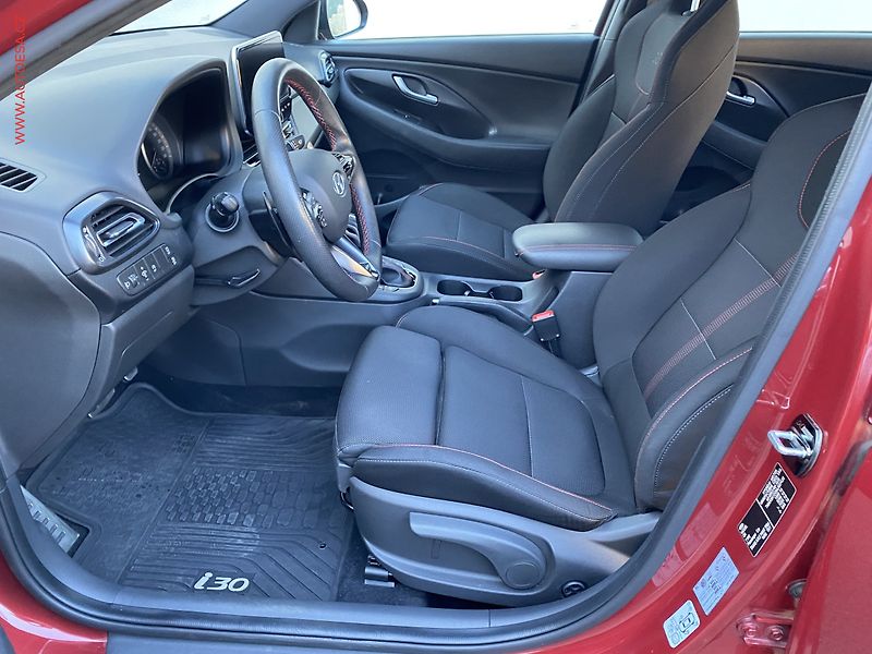 Hyundai i30 (2021) 1.5 T-GDi, 2.maj,ČR, N-Line - fotka 9 z 19