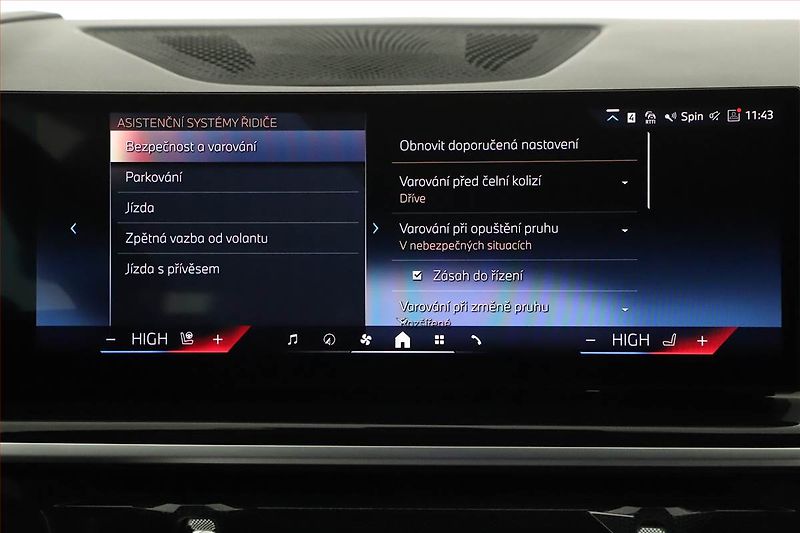 BMW X5 (2023) xDrive40i, HUD, Výhřev, H/K - fotka 18 z 20