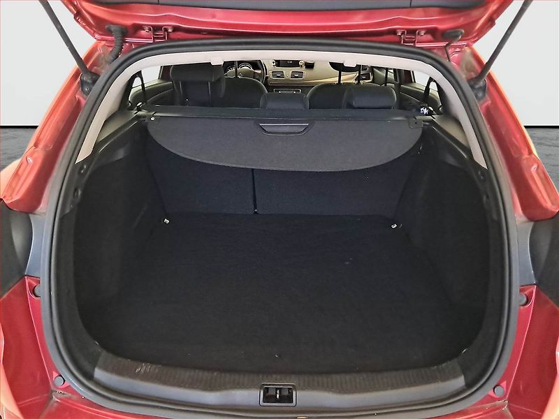 Renault Mégane (2015) 1.2 TCe, Navi, Tempomat - fotka 10 z 11