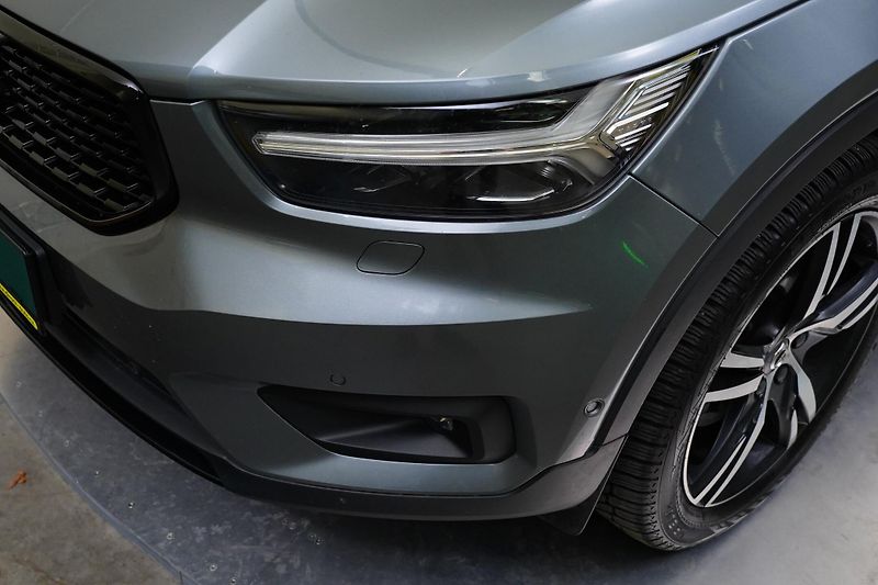 Volvo XC40 - fotka 9 z 27