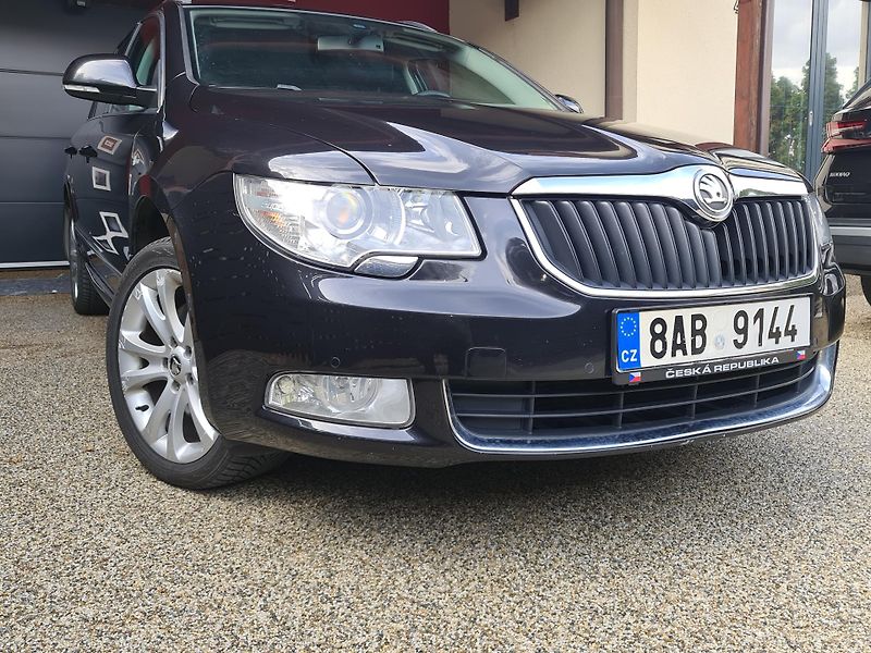 Škoda Superb (2012) Servisovano - fotka 2 z 21