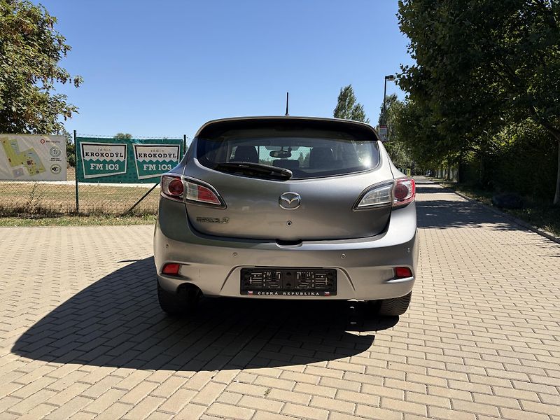 Mazda 3 1.6 Edition - fotka 9 z 31