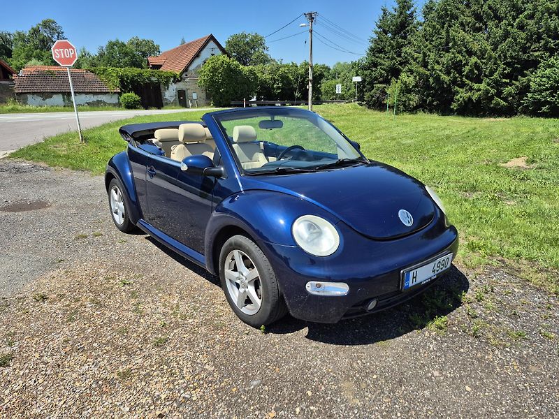 Volkswagen New Beetle (2003) 2.0i  85Kw  - fotka 5 z 23