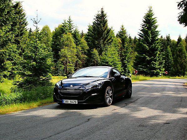 Peugeot RCZ R.