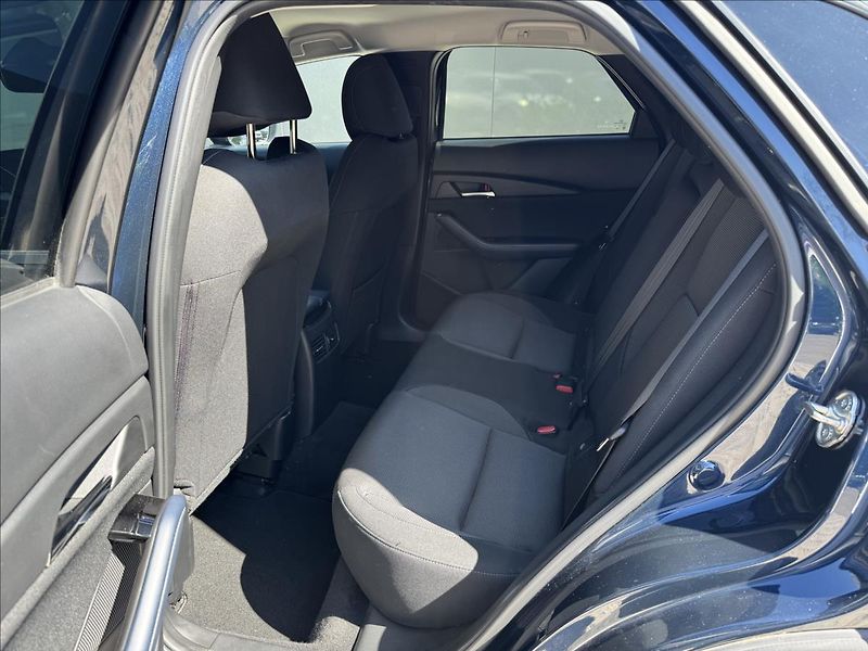 Mazda CX-30 2,0 Skyactiv-G Exceed AT - fotka 13 z 30