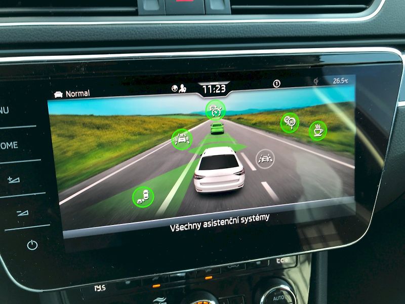 Škoda Superb (2022) COM IV L K TS 1.4 A6F - fotka 24 z 29