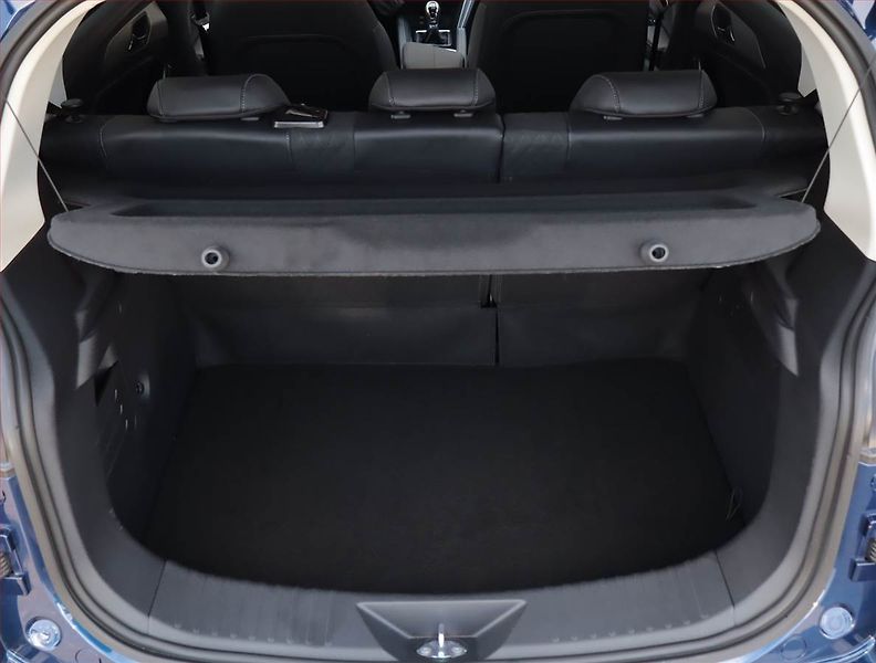 BAIC BJ30 (2025) 1.5T, Serv.kniha, Kůže, Navi - fotka 14 z 19