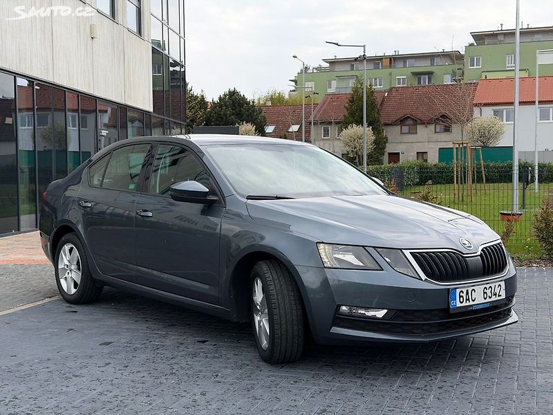 Škoda Octavia (2017) 1.6 TDi 85 kw / po rozvodech - fotka 6 z 18